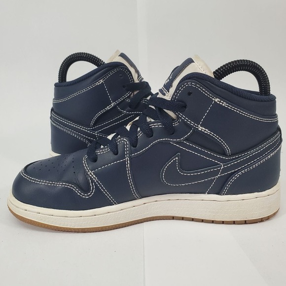Nike Air Jordan 1 Retro Mid GS 'Obsidian' Sz-4Y 554725 402 - Picture 5 of 10